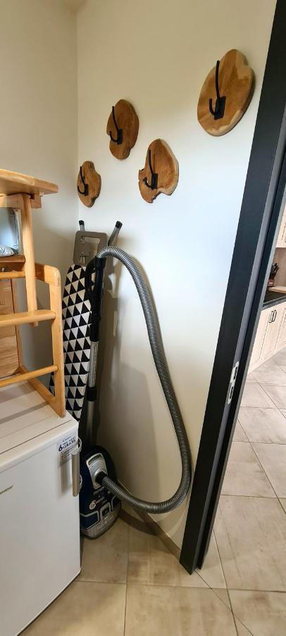 Le Twenty Bed & Breakfast Marche-en-Famenne Bagian luar foto